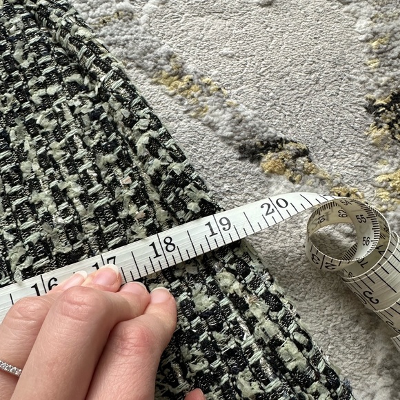 Tweed Skirt - Picture 9 of 9